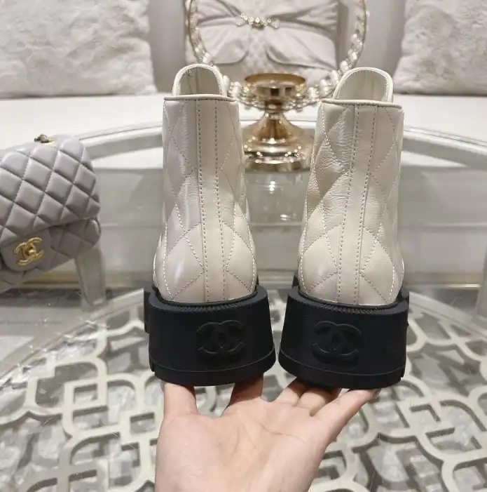 hype Chanel Boots