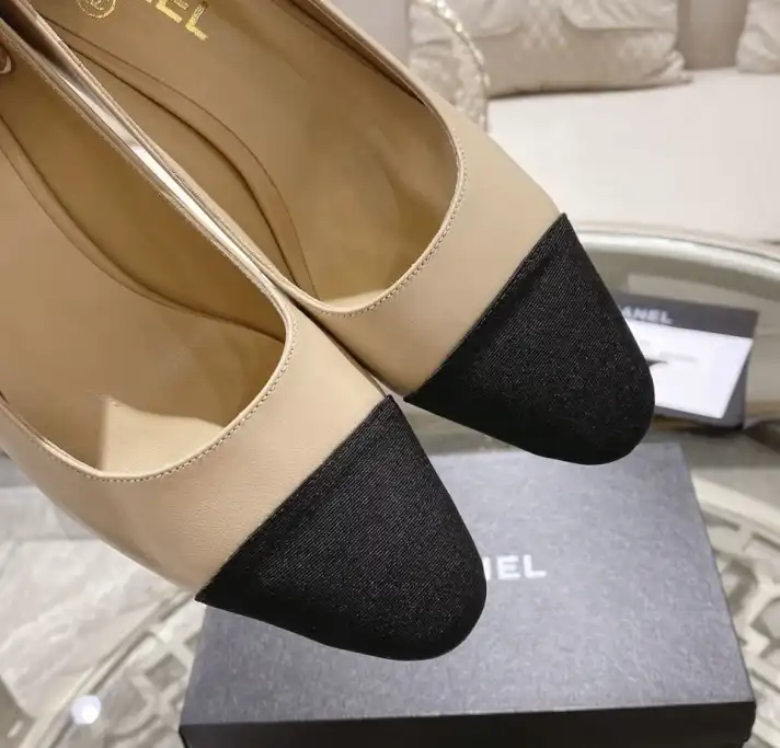 hype Chanel High Heels