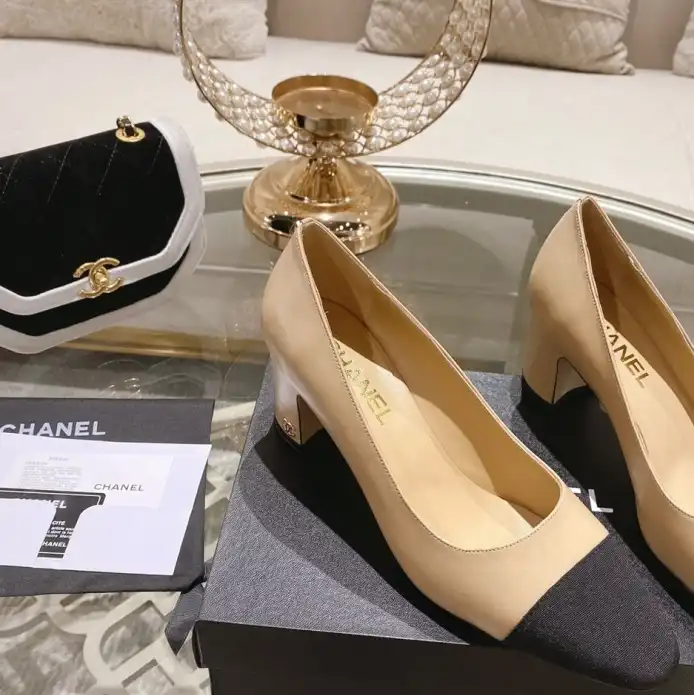 hype Chanel High Heels