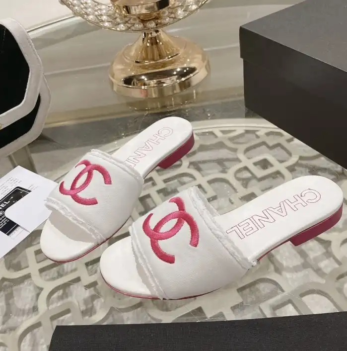 hype Chanel Slippers