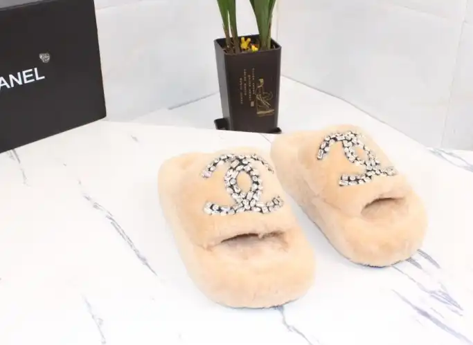 hype Chanel Slippers