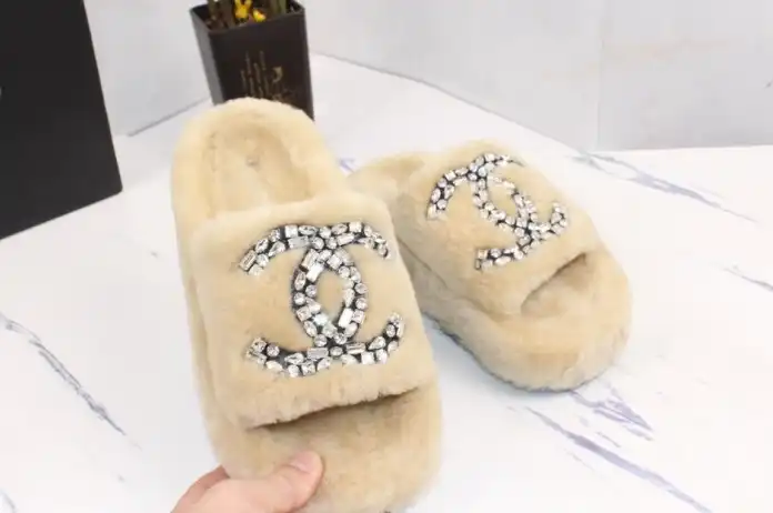 hype Chanel Slippers