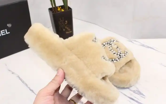 hype Chanel Slippers