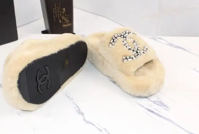 hype Chanel Slippers