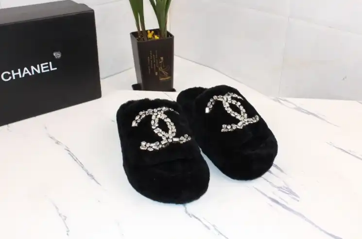 hype Chanel Slippers