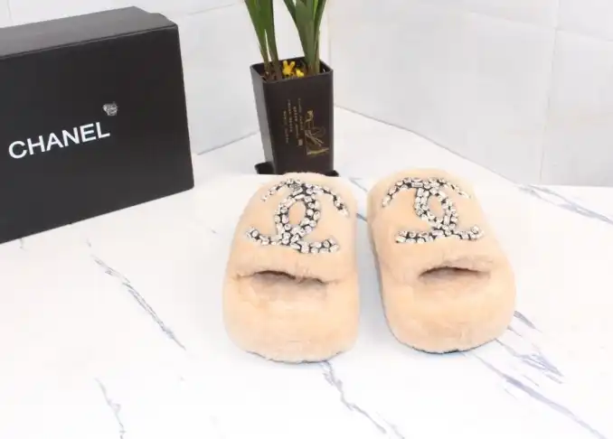 hype Chanel Slippers