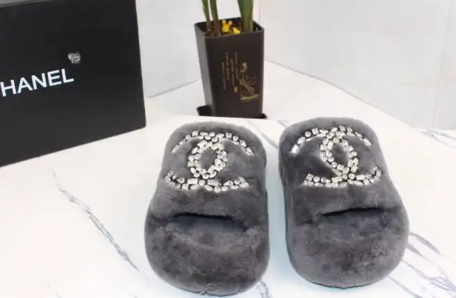 hype Chanel Slippers