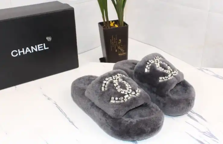 hype Chanel Slippers