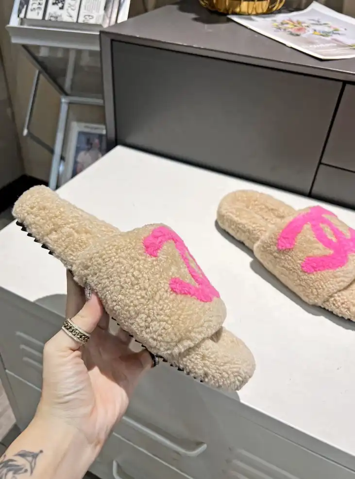 hype Chanel Slippers