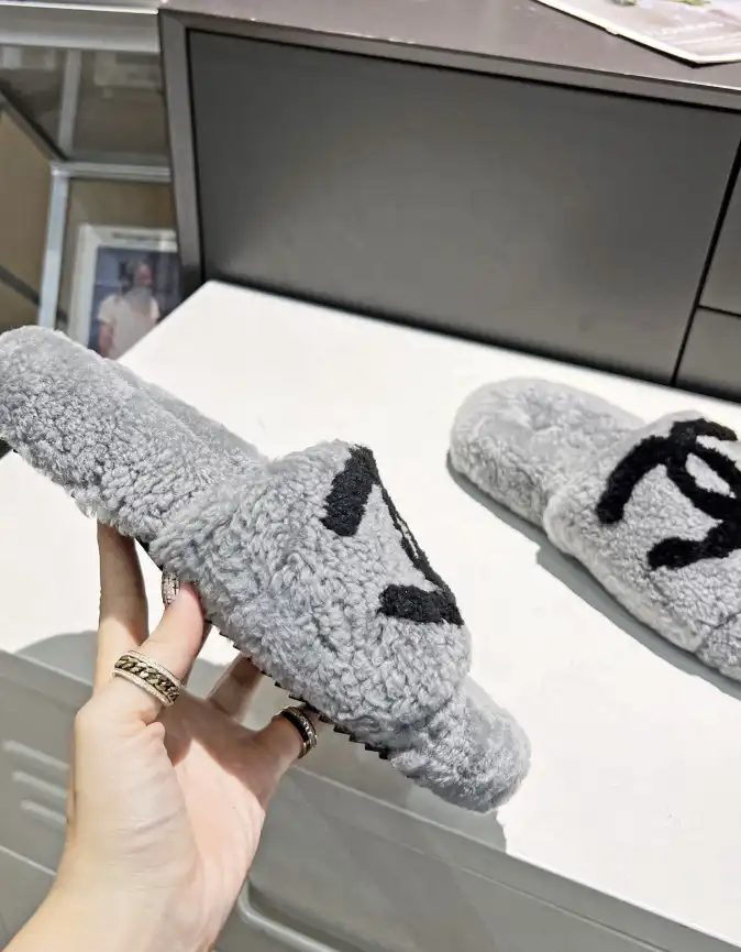 hype Chanel Slippers