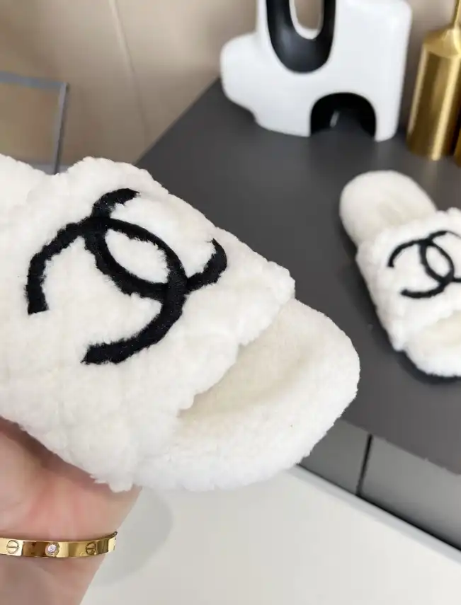 hype Chanel Slippers