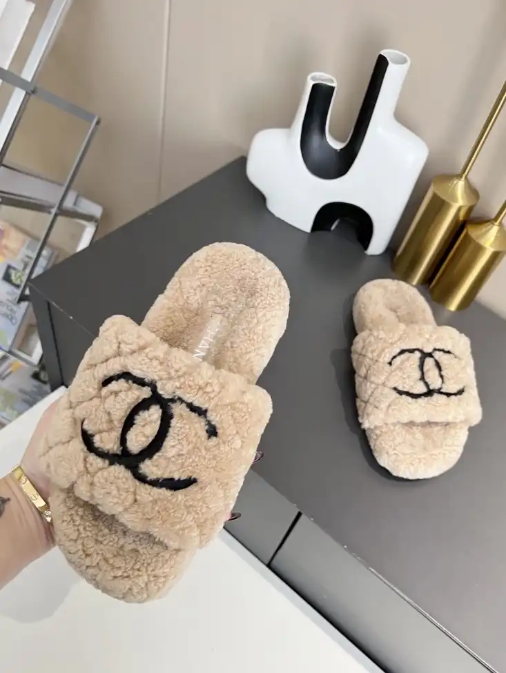 hype Chanel Slippers