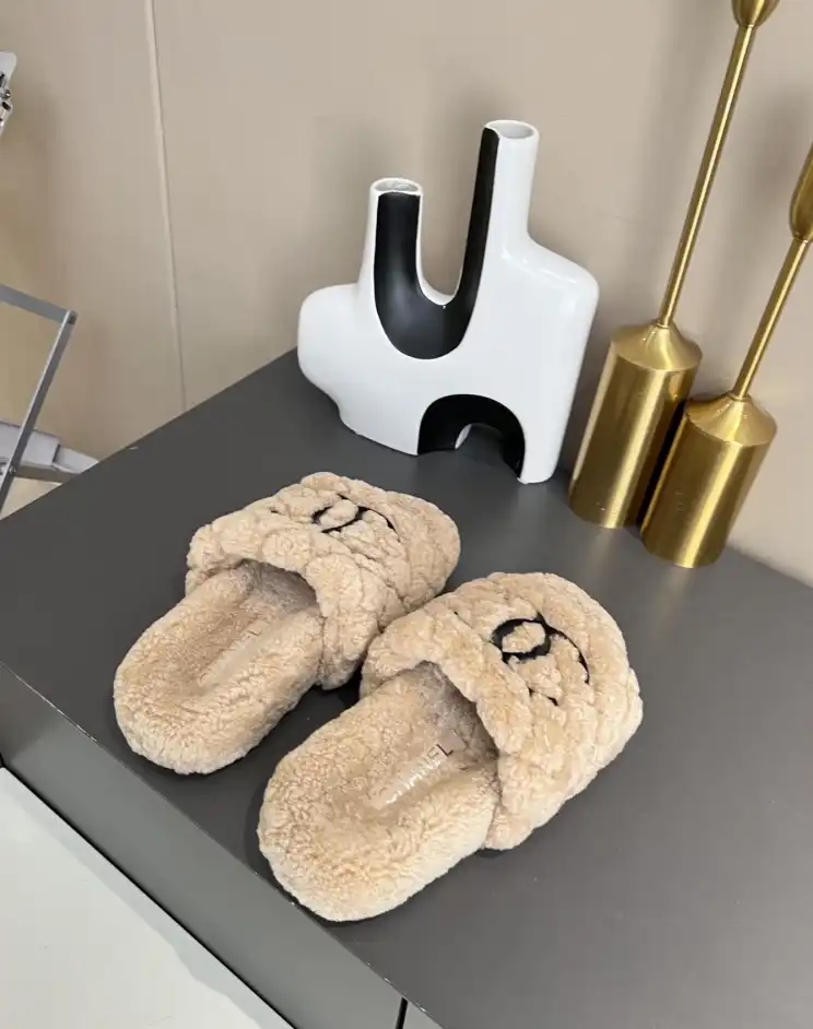 hype Chanel Slippers