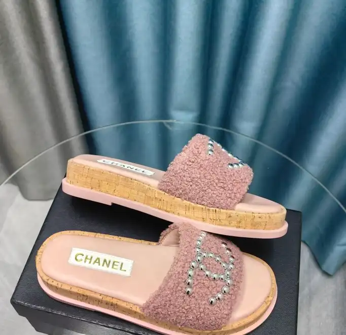 hype Chanel Slippers