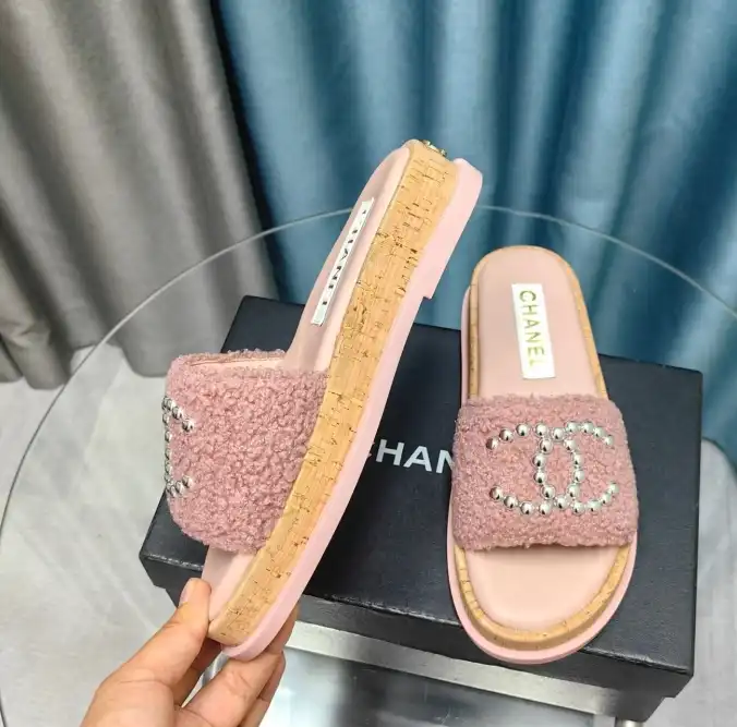 hype Chanel Slippers