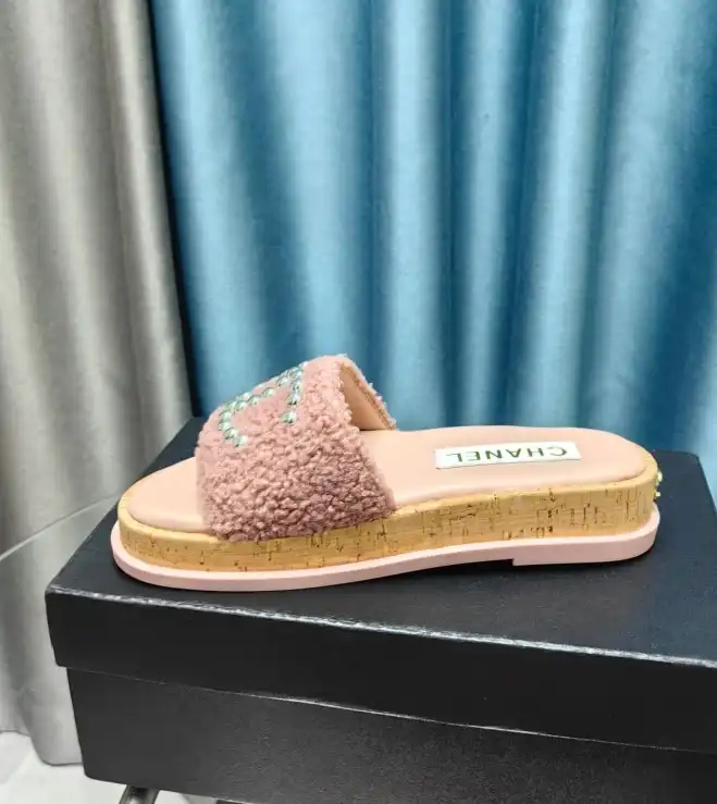 hype Chanel Slippers