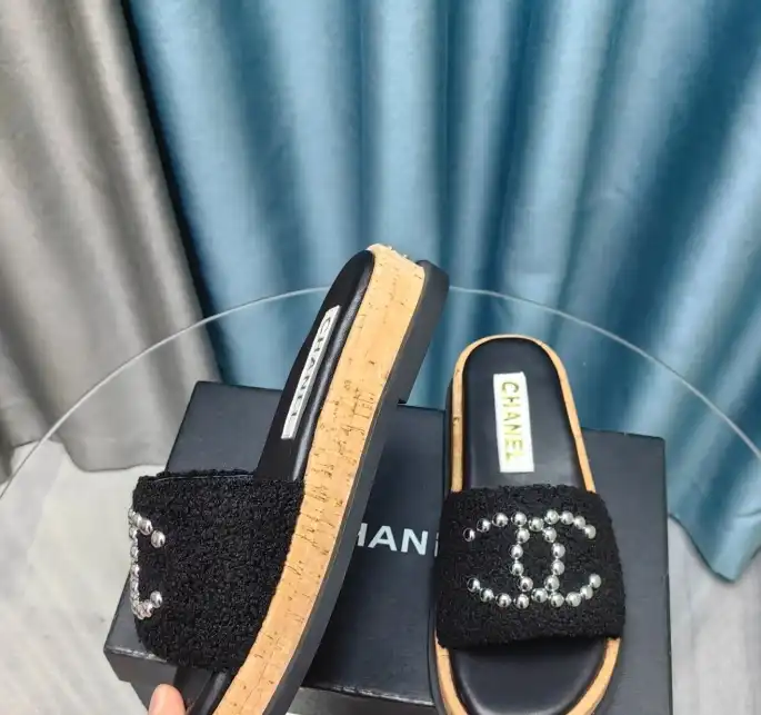 hype Chanel Slippers