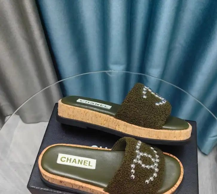 hype Chanel Slippers