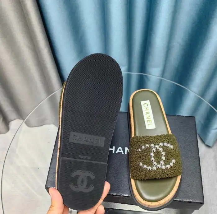 hype Chanel Slippers