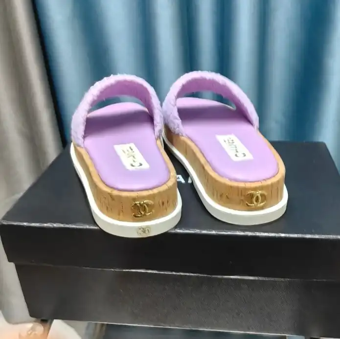 hype Chanel Slippers