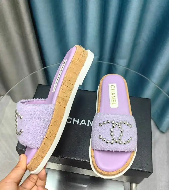 hype Chanel Slippers