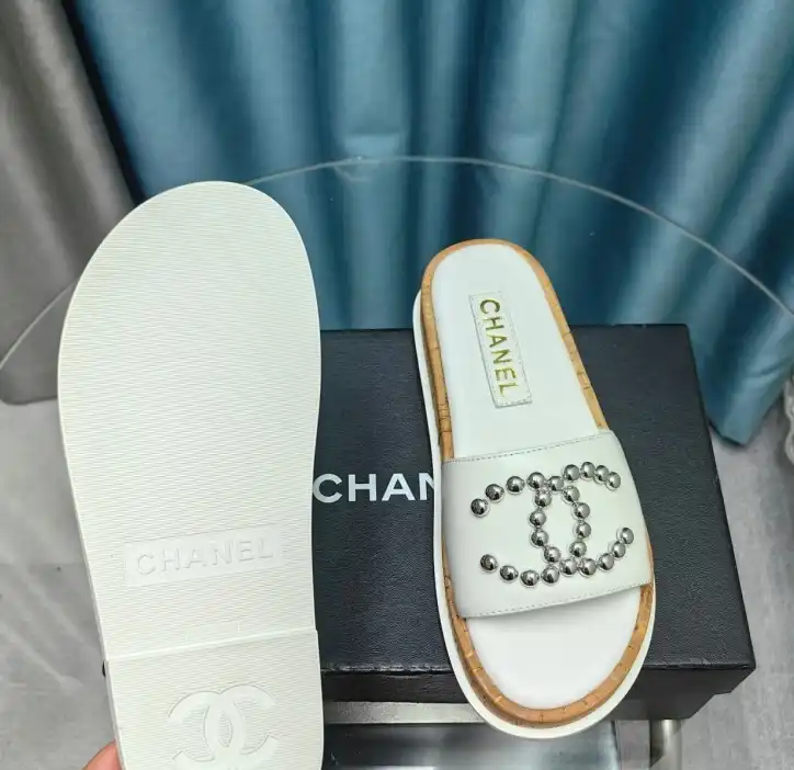 hype Chanel Slippers