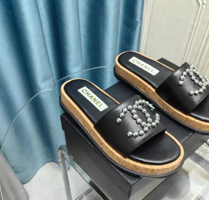 hype Chanel Slippers