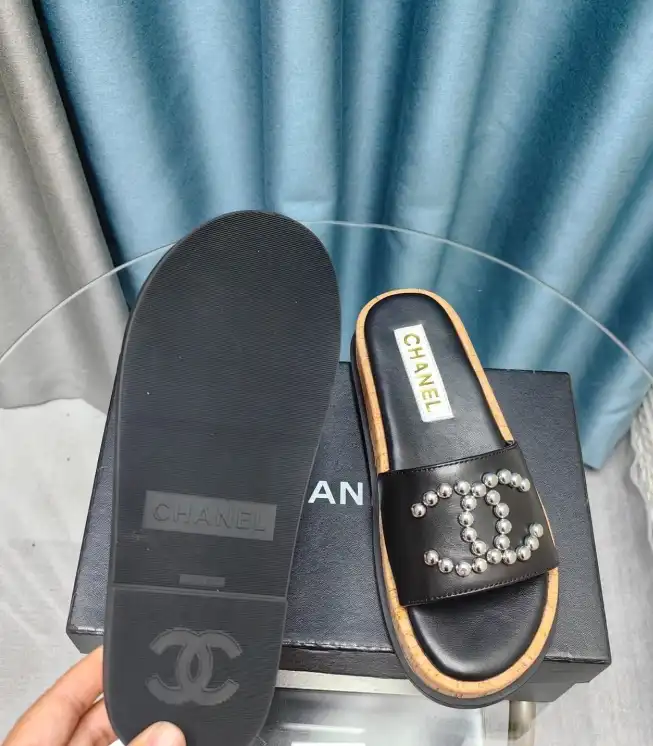 hype Chanel Slippers