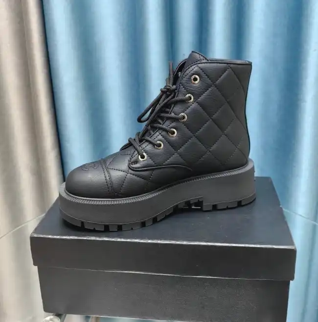 hype Chanel Boots