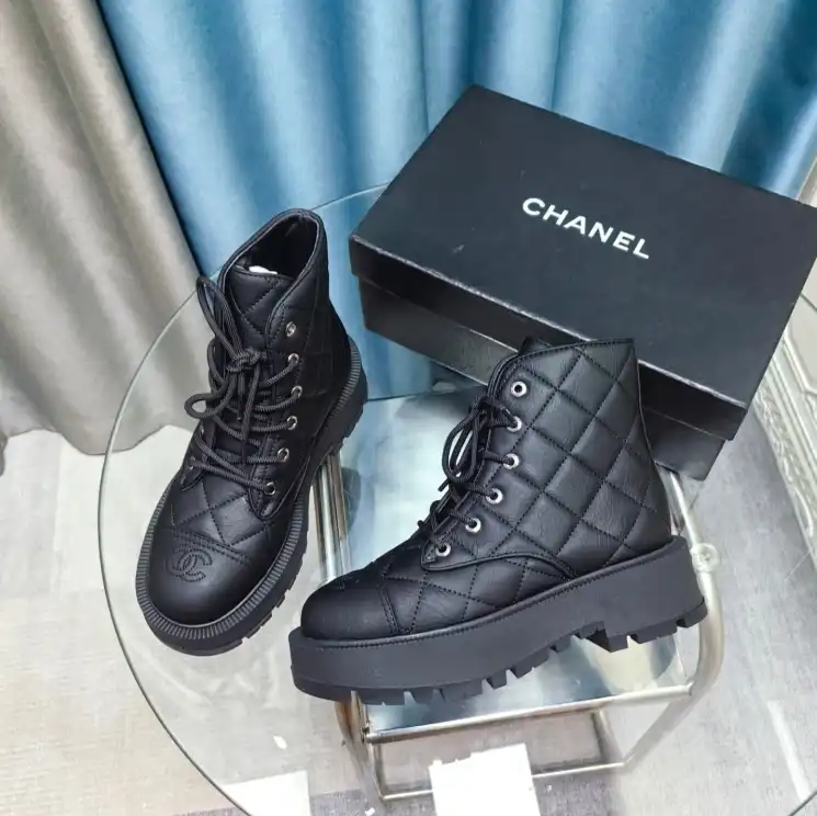 hype Chanel Boots