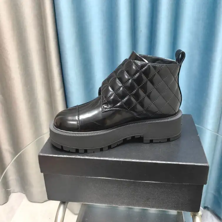 hype Chanel Boots