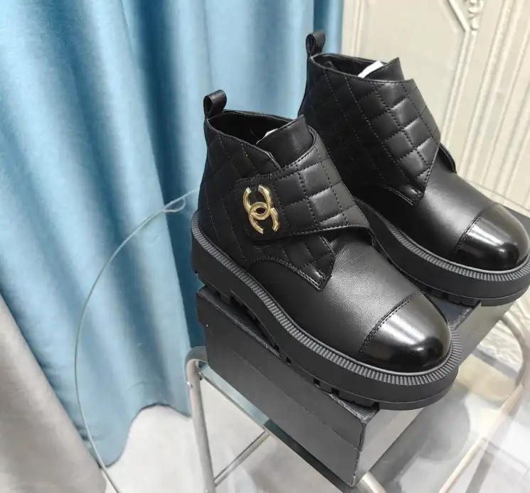 hype Chanel Boots