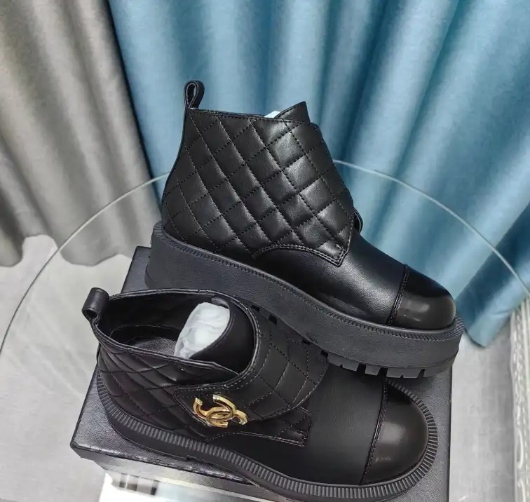 hype Chanel Boots