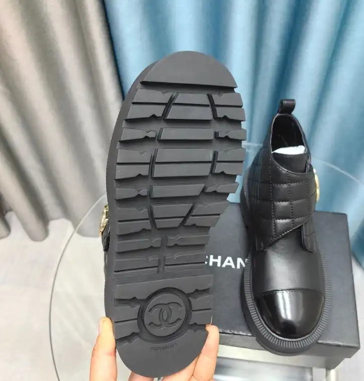 hype Chanel Boots