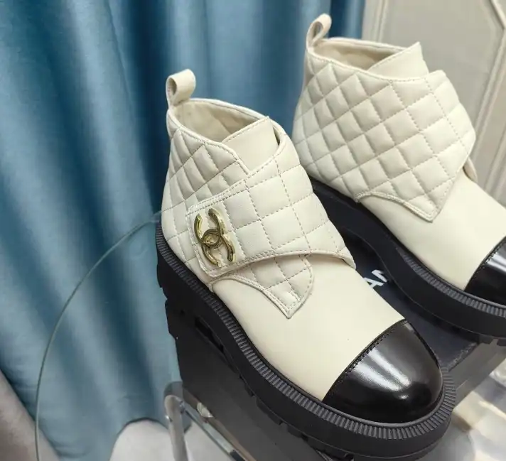 hype Chanel Boots