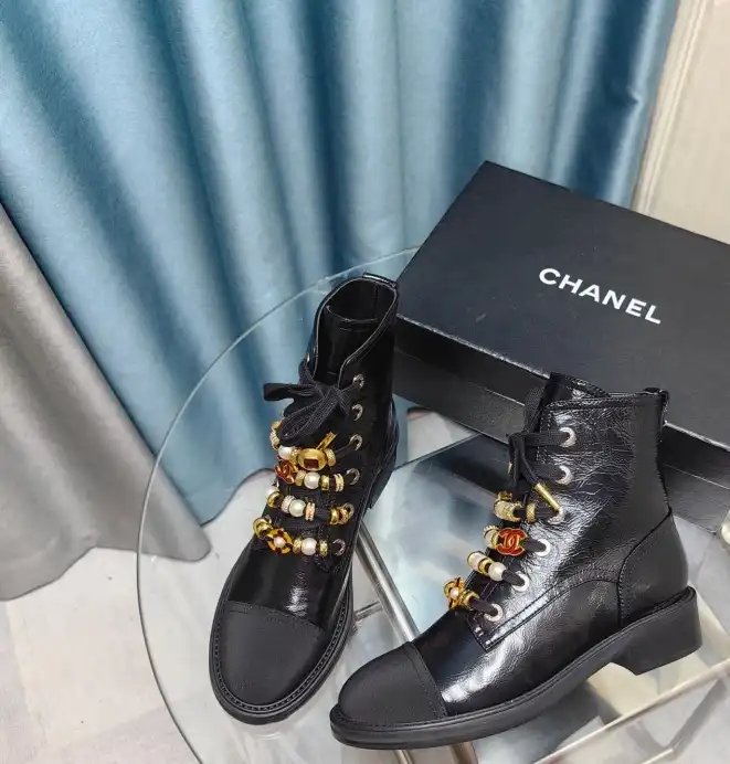 hype Chanel Boots