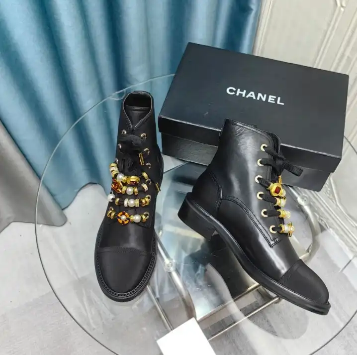 hype Chanel Boots