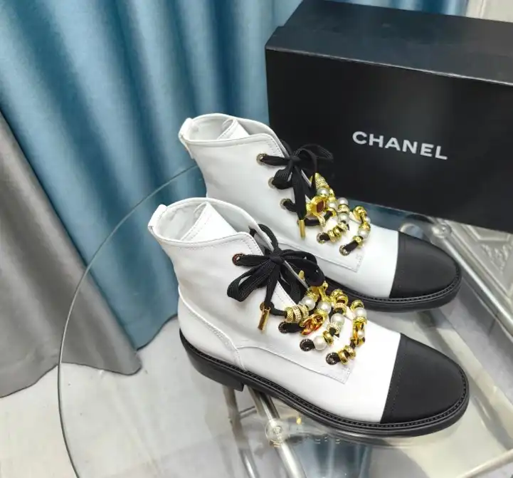 hype Chanel Boots