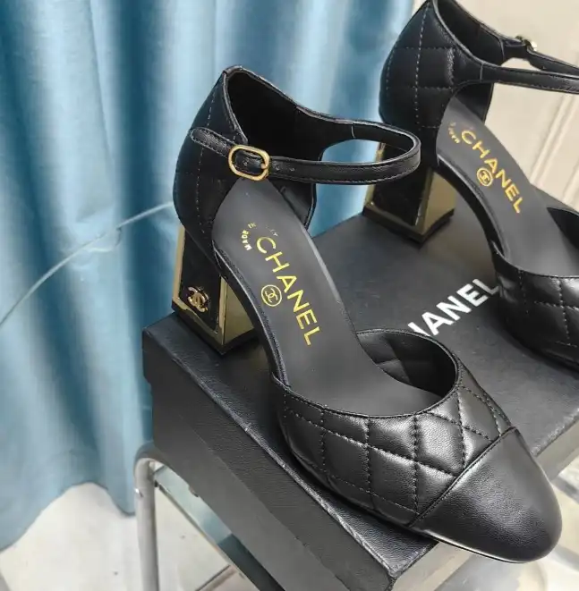 hype Chanel High Heels