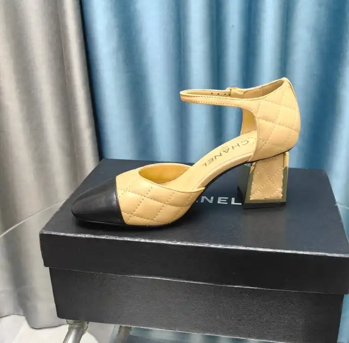 hype Chanel High Heels