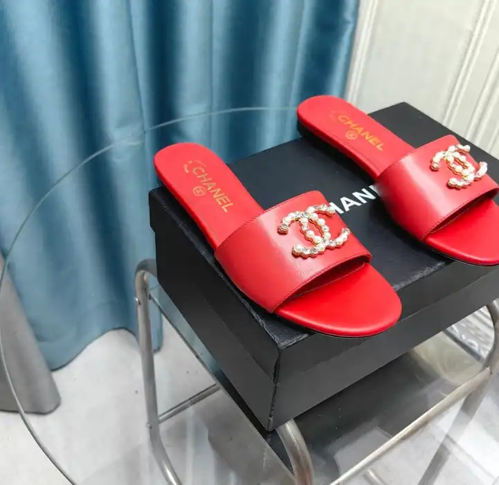 hype Chanel Slippers