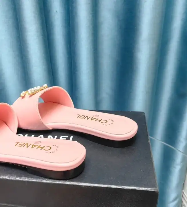 hype Chanel Slippers