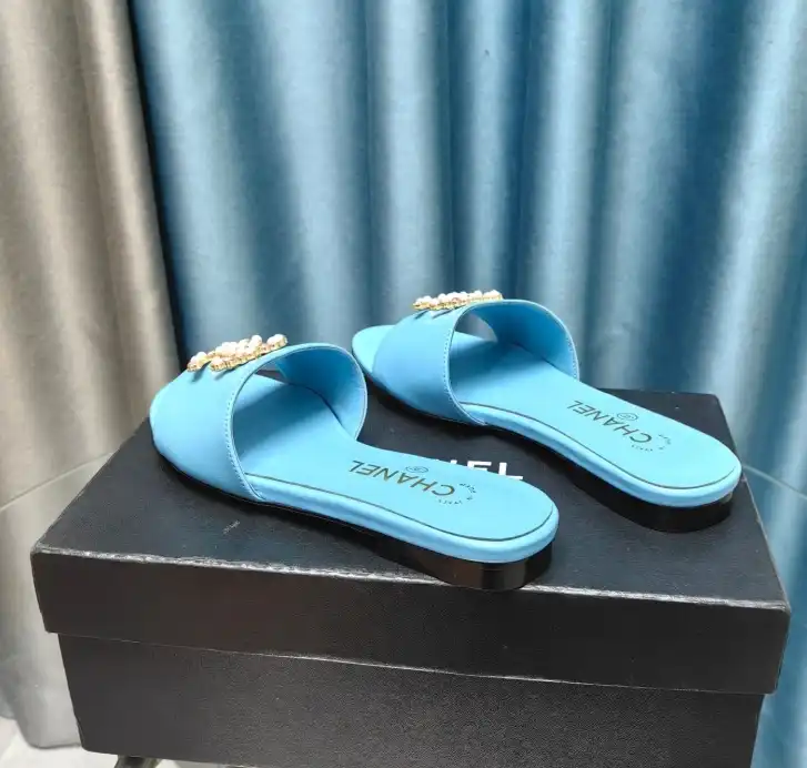 hype Chanel Slippers