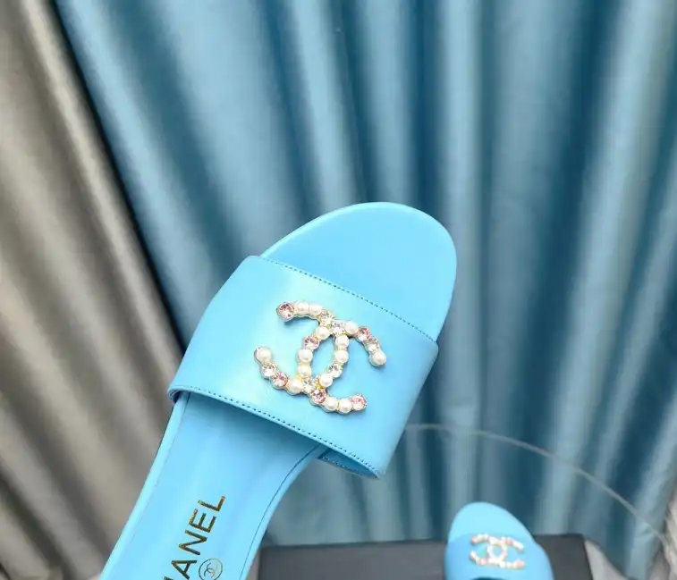 hype Chanel Slippers