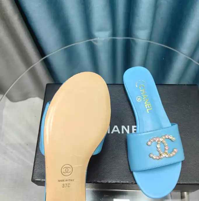 hype Chanel Slippers