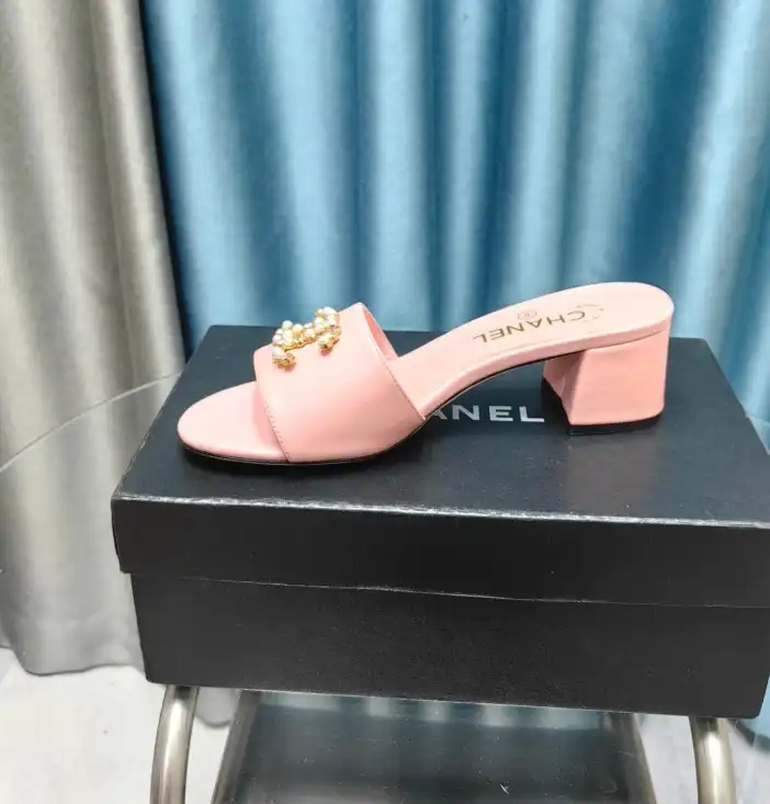 hype Chanel Slippers