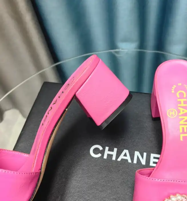 hype Chanel Slippers