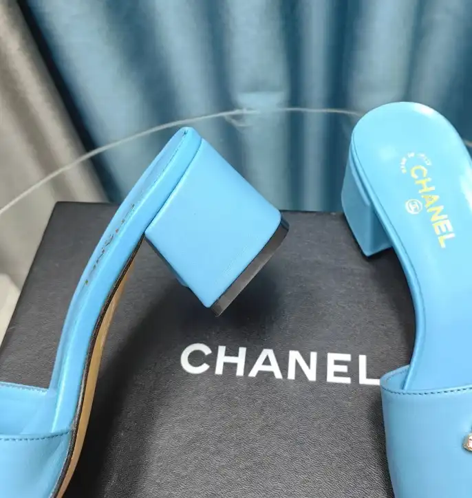 hype Chanel Slippers