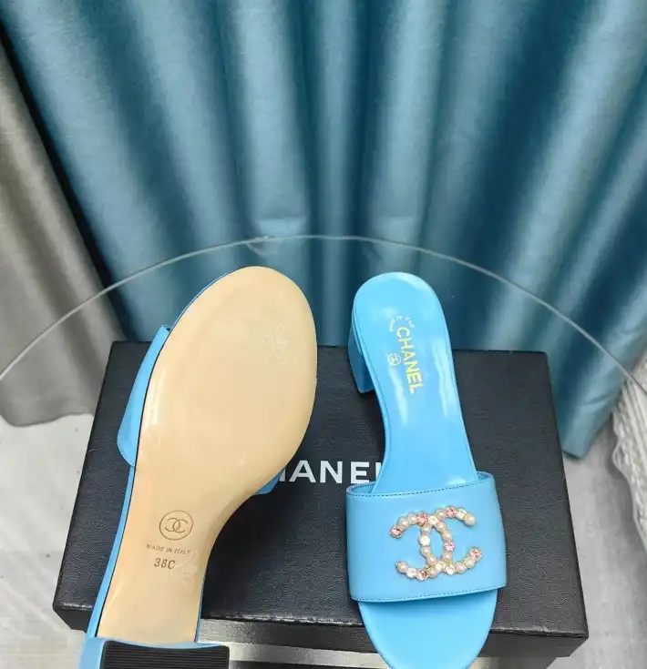 hype Chanel Slippers