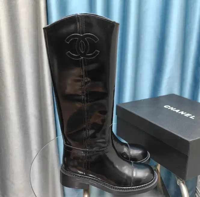 hype Chanel Boots